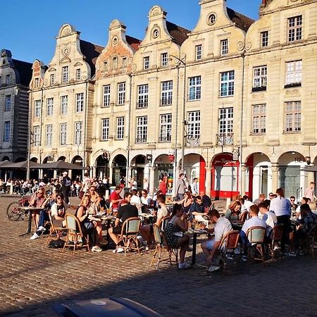 Gite Rdc 42M2 400 M Centre Ville 200 M Gare Tgv Parking Gratuit 250 Places Face Au Logement Arras Eksteriør billede